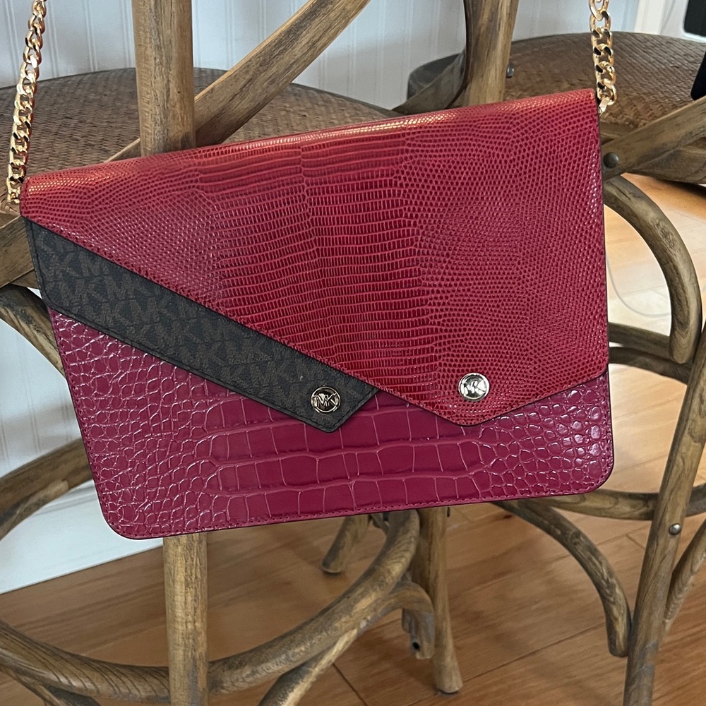 Elegant Red and Black Women's Bag